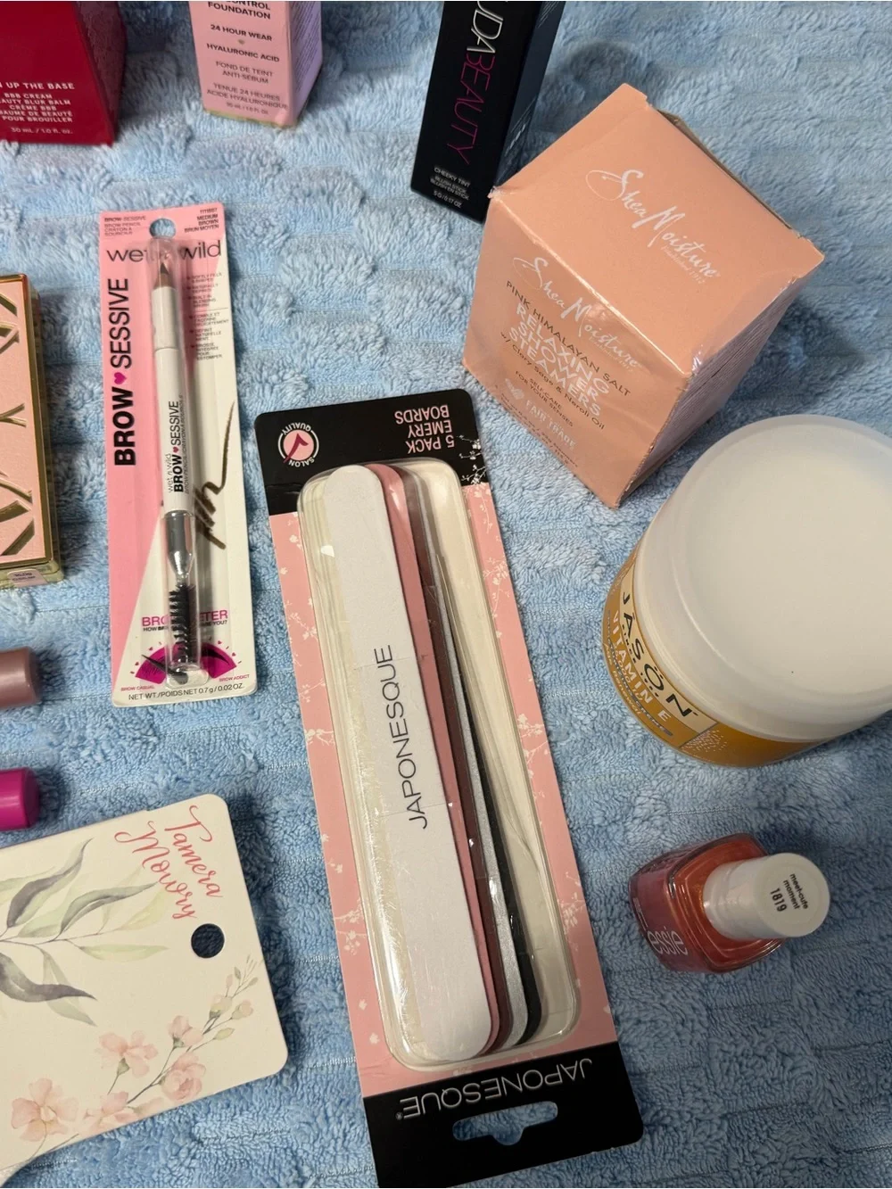 $175MSRP  18 PIECE Beauty Bundle Makeup Exfoliant Skincare 4 JUST $2 A Piece!!!